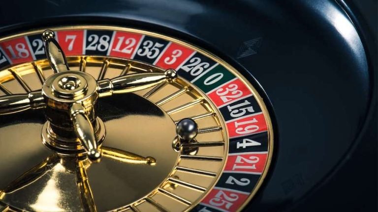 nagamas hk live blackjack table broadcast with professional dealer and player chat interface